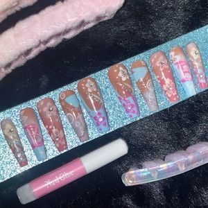 Barbie Press On Nails
